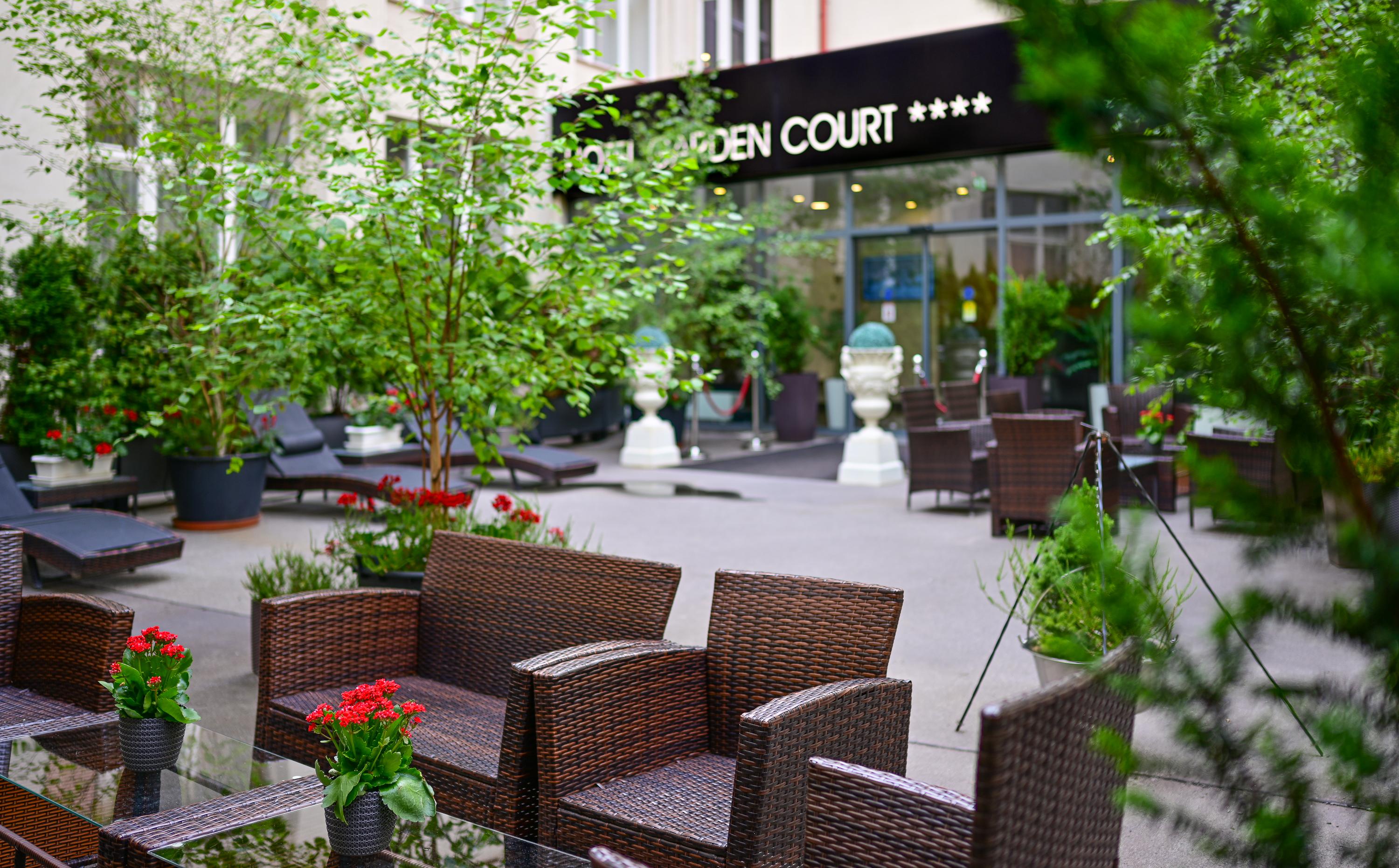 Hotel Garden Court Prag Exteriör bild